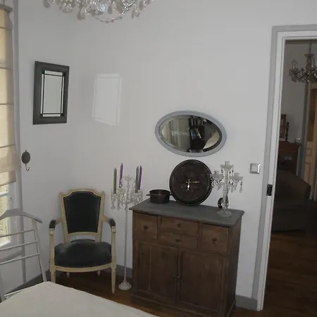 Apartment Almeria Garden Paris